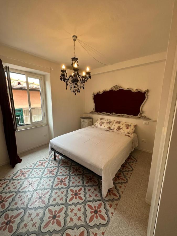 Bed and Breakfast Elegante Stanza Rossa Mottino23 à Lerici Extérieur photo