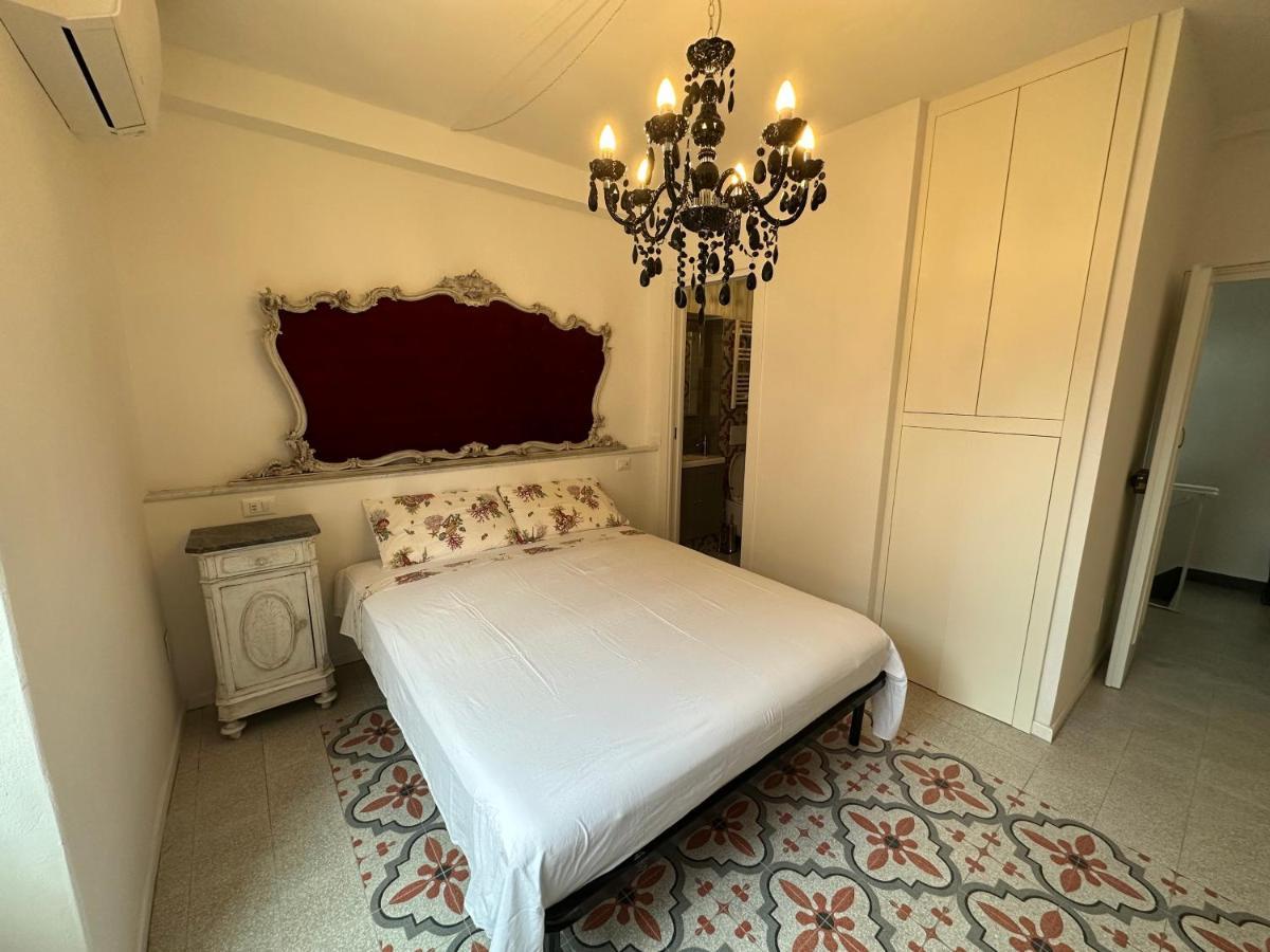 Bed and Breakfast Elegante Stanza Rossa Mottino23 à Lerici Extérieur photo